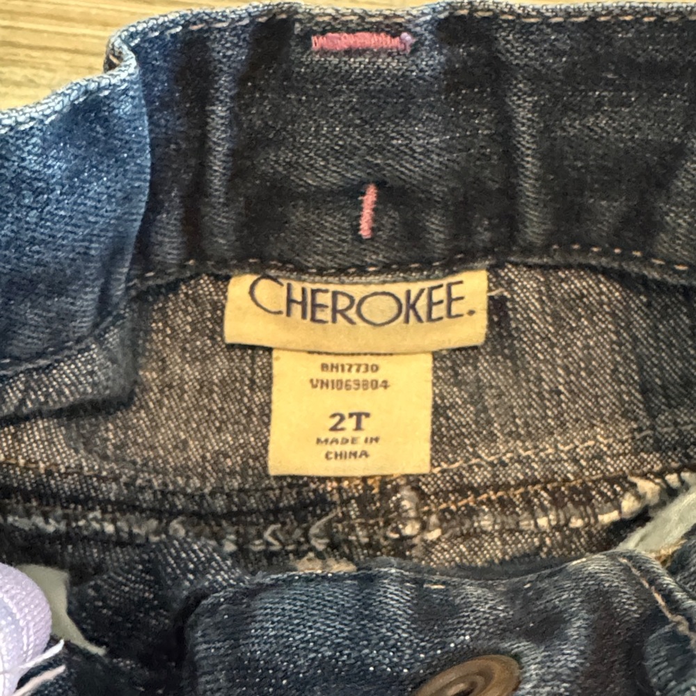 Toddler Girls Jeans - 4 pairs (Sz: 2T & 24 mos) - Picture 13 of 13